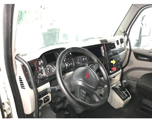 Peterbilt 579 Dash Assembly