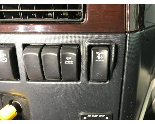 Peterbilt 579 Dash Assembly