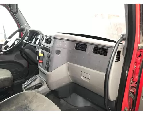 Peterbilt 579 Dash Assembly