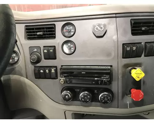 Peterbilt 579 Dash Assembly