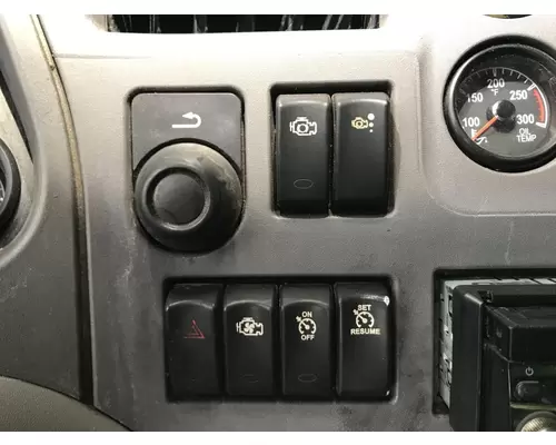 Peterbilt 579 Dash Assembly