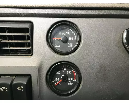 Peterbilt 579 Dash Assembly