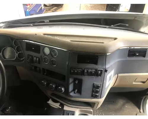 Peterbilt 579 Dash Assembly