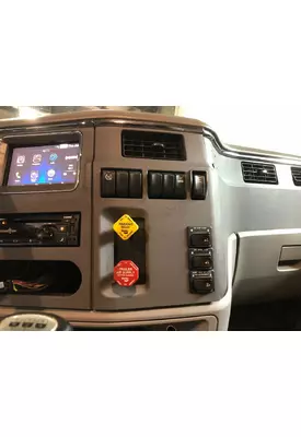 Peterbilt 579 Dash Assembly