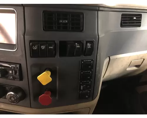 Peterbilt 579 Dash Assembly