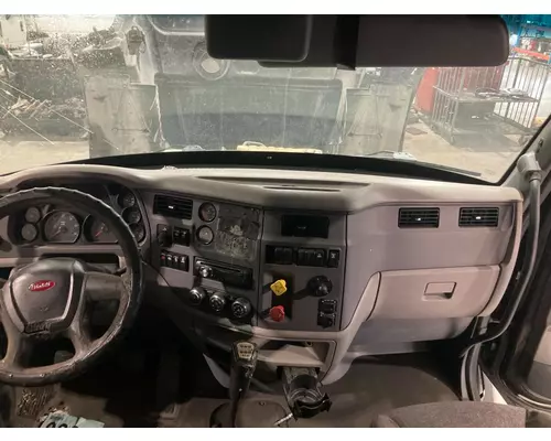 Peterbilt 579 Dash Assembly