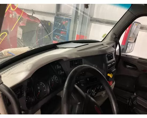 Peterbilt 579 Dash Assembly