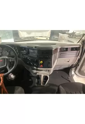 Peterbilt 579 Dash Assembly