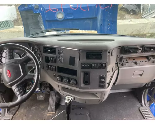 Peterbilt 579 Dash Assembly