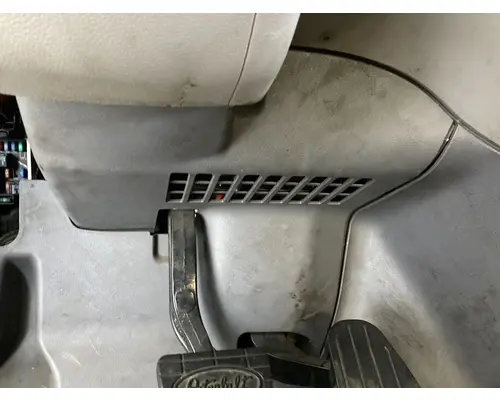 Peterbilt 579 Dash Panel