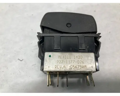 Peterbilt 579 DashConsole Switch
