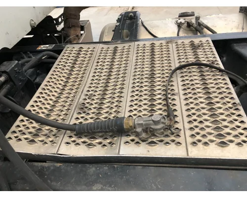 Peterbilt 579 Deckplate