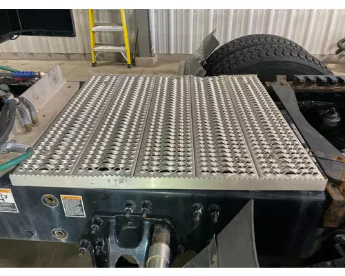 Peterbilt 579 Deckplate