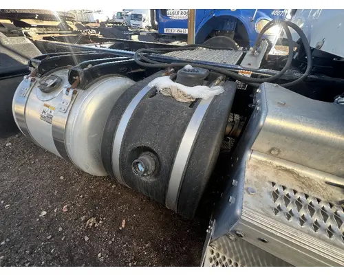 DEF Tank PETERBILT 579 DTI Trucks