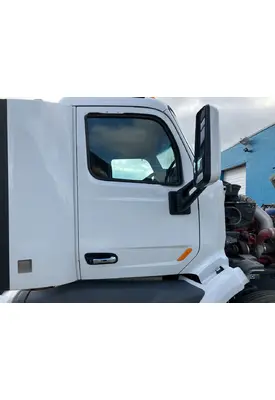 Peterbilt 579 Door Assembly, Front