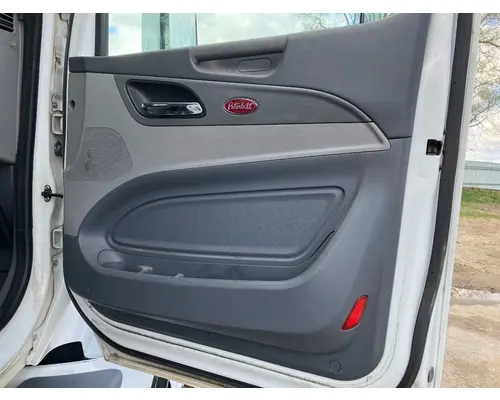 Peterbilt 579 Door Assembly, Front