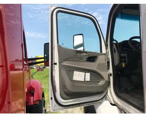 Peterbilt 579 Door Assembly, Front