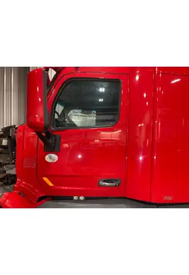 Peterbilt 579 Door Assembly, Front