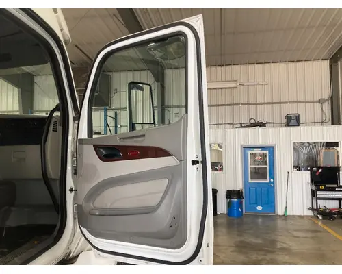 Peterbilt 579 Door Assembly, Front