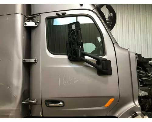 Peterbilt 579 Door Assembly, Front