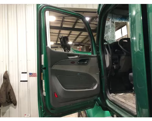 Peterbilt 579 Door Assembly, Front