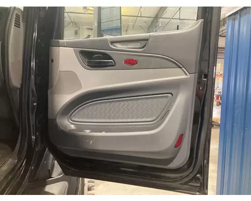 Peterbilt 579 Door Assembly, Front