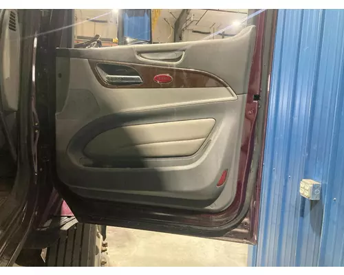 Peterbilt 579 Door Assembly, Front