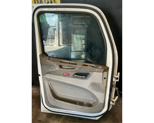 Peterbilt 579 Door Assembly, Front