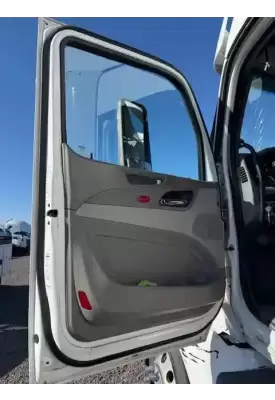 Peterbilt 579 Door Assembly, Front