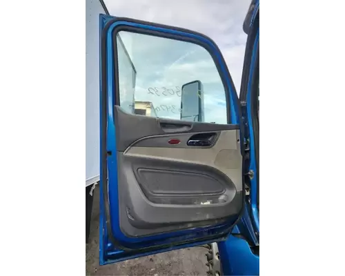 Peterbilt 579 Door Assembly, Front