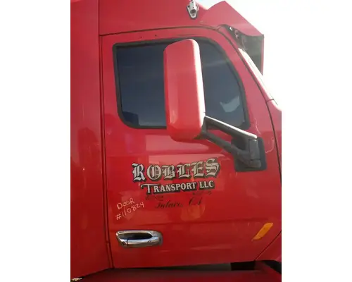 Door Assembly, Front Peterbilt 579 HOLST TRUCK PARTS