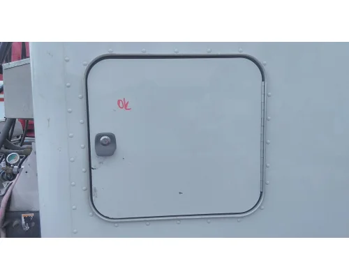 Running Board PETERBILT 579 LKQ Heavy Truck - Goodys