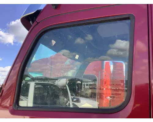 Peterbilt 579 Door Glass, Front