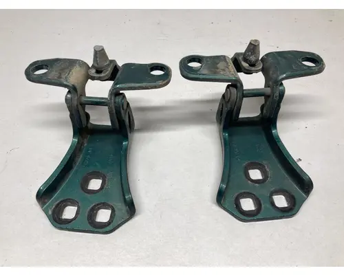 Door Hinge, Front Peterbilt 579 Vander Haags Inc Sf