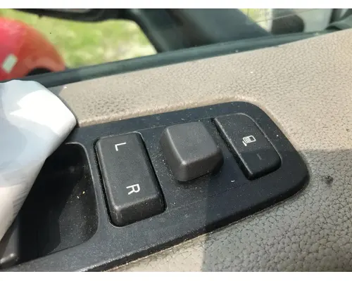 Peterbilt 579 Door Mirror