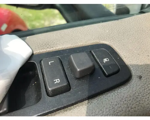 Peterbilt 579 Door Mirror