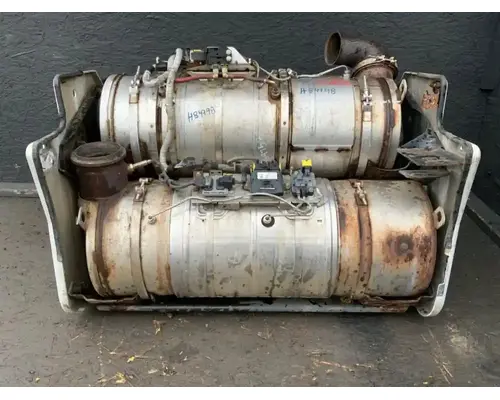DPF (Diesel Particulate Filter) Peterbilt 579 Complete Recycling Group LLC