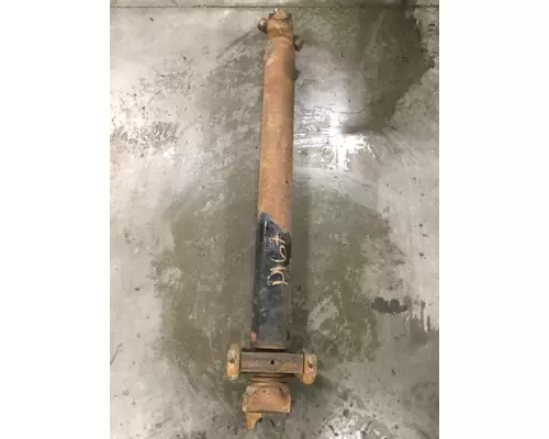 Peterbilt 579 Drive Shaft, Front