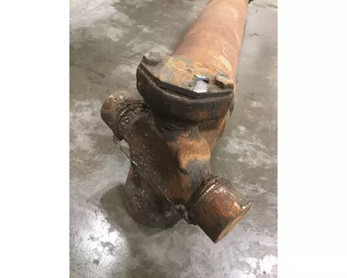 Peterbilt 579 Drive Shaft, Front