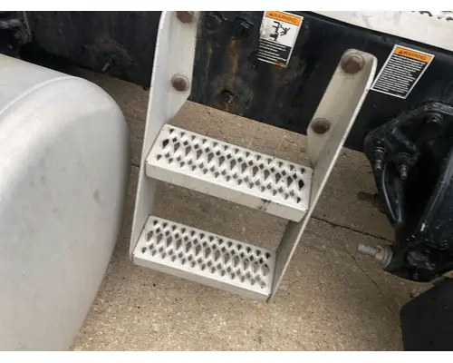 Peterbilt 579 Engine Brackets, Misc.