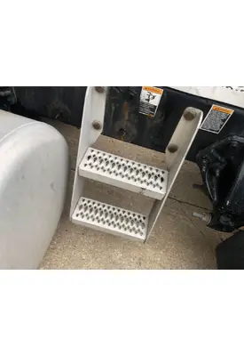 Peterbilt 579 Engine Brackets, Misc.