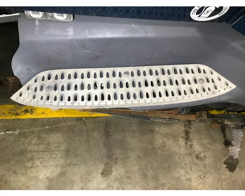 Peterbilt 579 Engine Brackets, Misc.