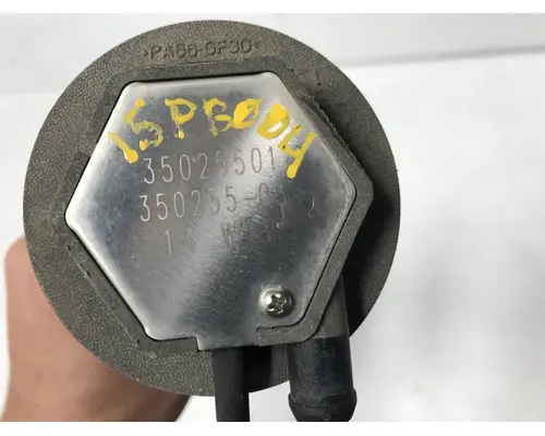 Peterbilt 579 Engine Misc. Parts