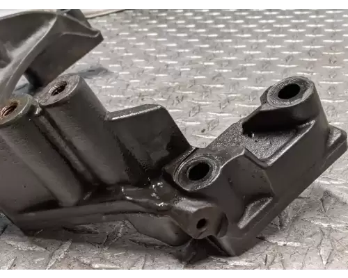 Peterbilt 579 Engine Mounts