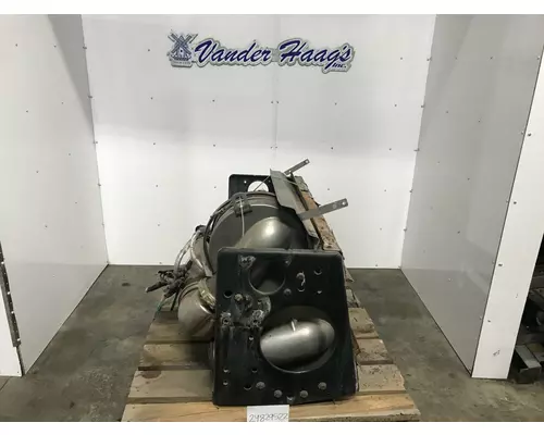 Peterbilt 579 Exhaust DPF Assembly