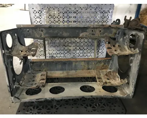 Peterbilt 579 Exhaust DPF Assembly