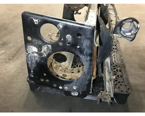 Peterbilt 579 Exhaust DPF Assembly