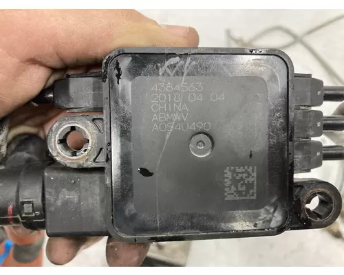Peterbilt 579 Exhaust DPF Assembly