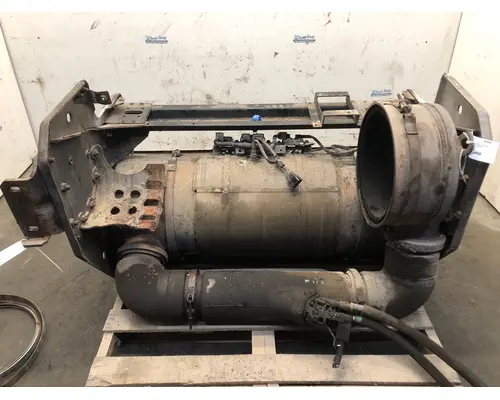 Peterbilt 579 Exhaust DPF Assembly