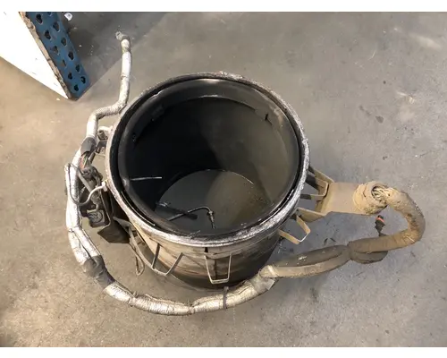 Peterbilt 579 Exhaust DPF Assembly